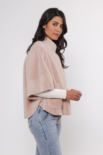 Faux fur cape Powder -