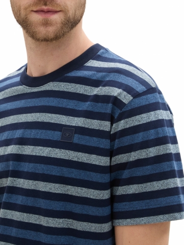 000000 101010 [striped t-sh] 36153 mock twis