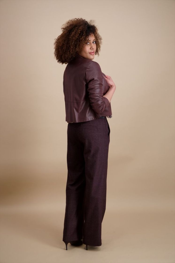 D VEST 09-AUBERGINE