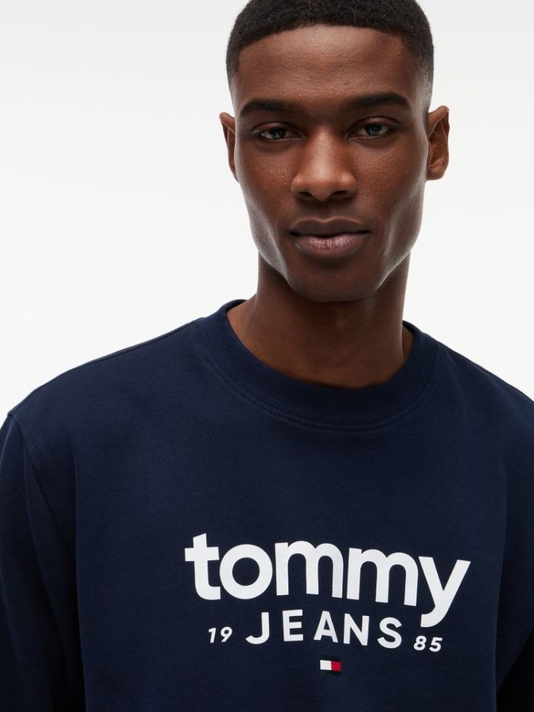 H TJM GRAPHIC CREWNECK EXT C1G DARK NIGHT