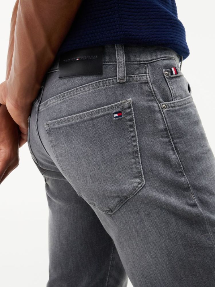 H BLEECKER CAST GREY  JEANS 1B3 CAST GREY