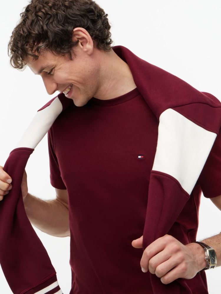H ESS SEASONAL REG FIT T-SHIRT VLP BURGUNDY