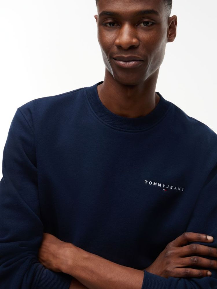 H TJM REG LINEAR CREW EXT C1G DARK BLUE
