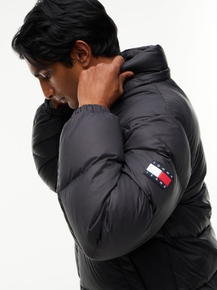 H TJM ESSENT DOWN JACKET EXT BDS BLACK