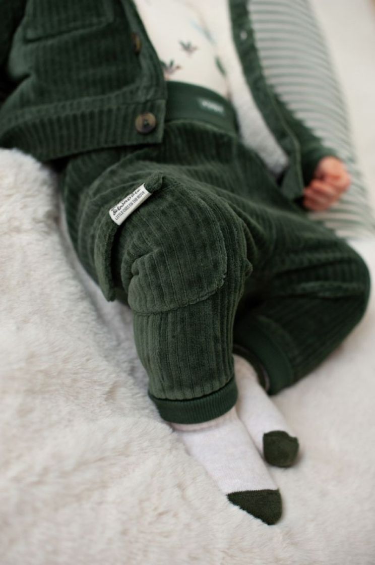 BJ BROEK VEL RIB WIGGLE AND WA 300 GROEN