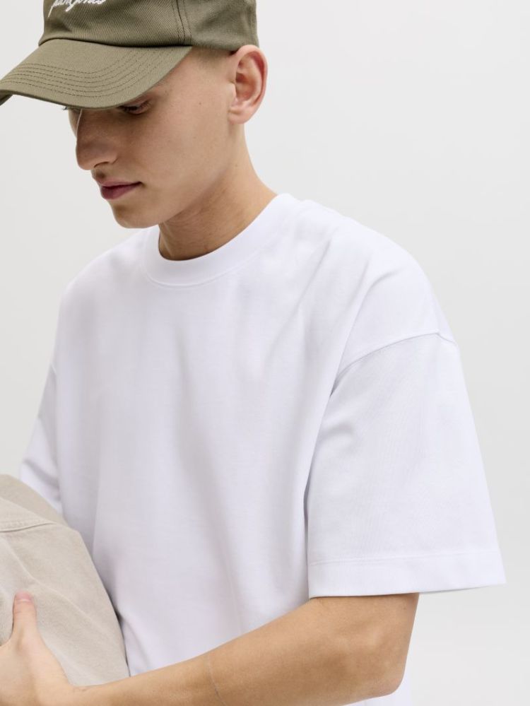 111130 T-Shirt 178074 White