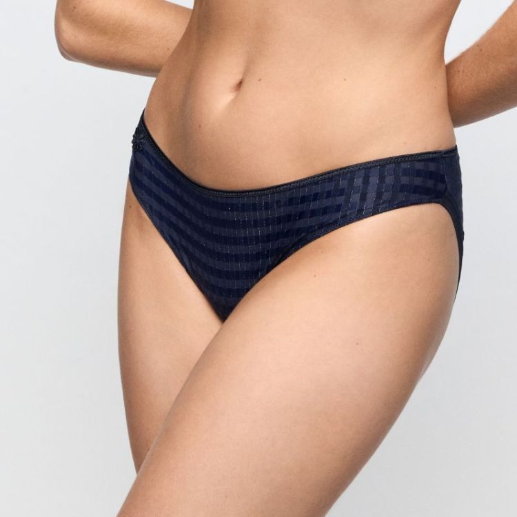 124230 5 VEL velvet blue