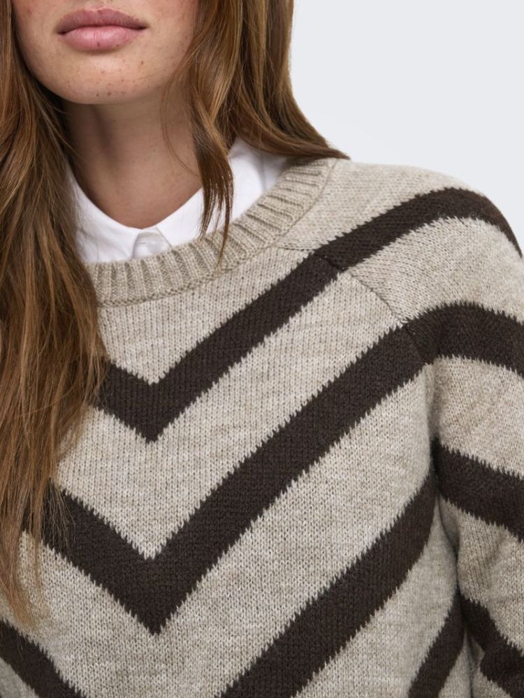 121010 Pullover 185600023 Strin