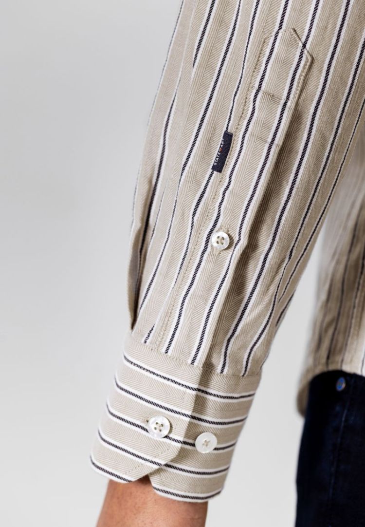 113310 113310 [Shirts LM] 8759 taupe donk