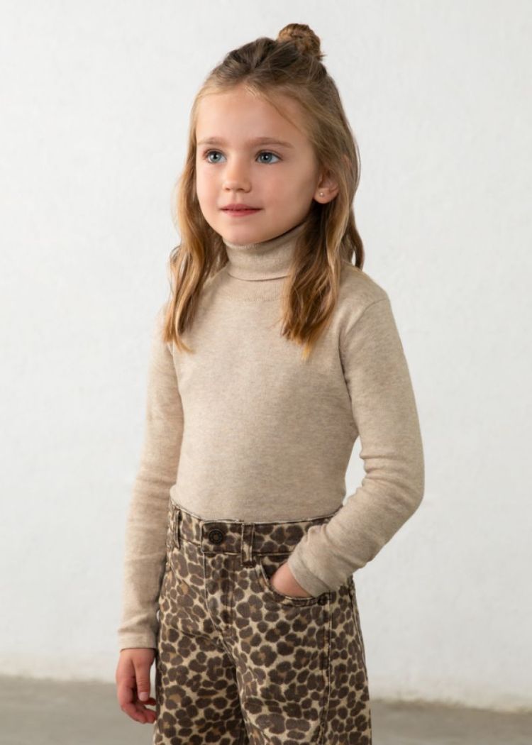 Knit turtleneck 48 quinoa vig
