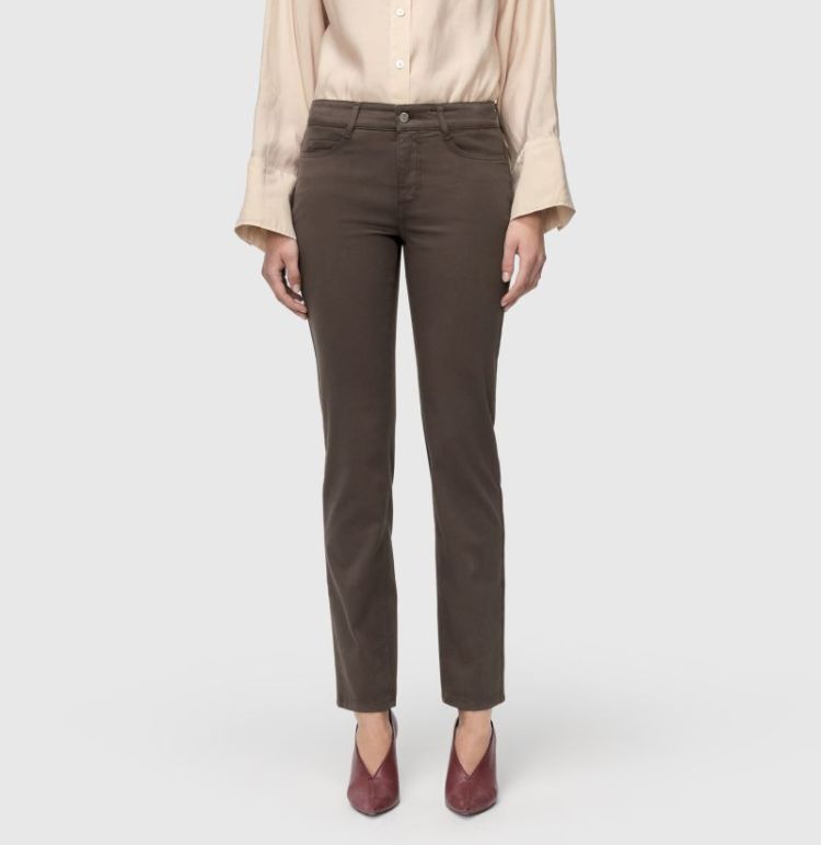 123709 123709 290R deep brown