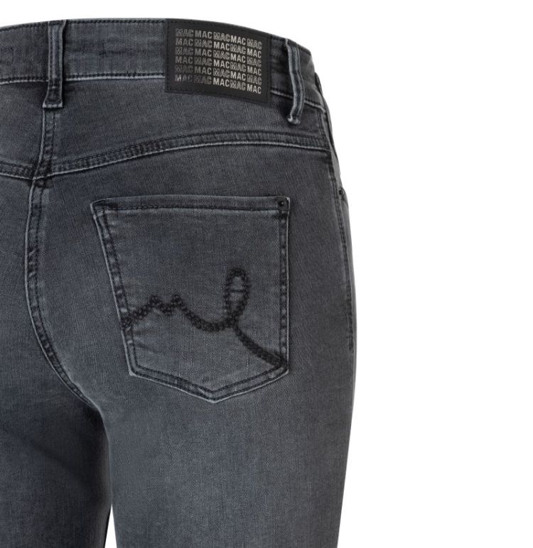 123704 123704 D910 authentic
