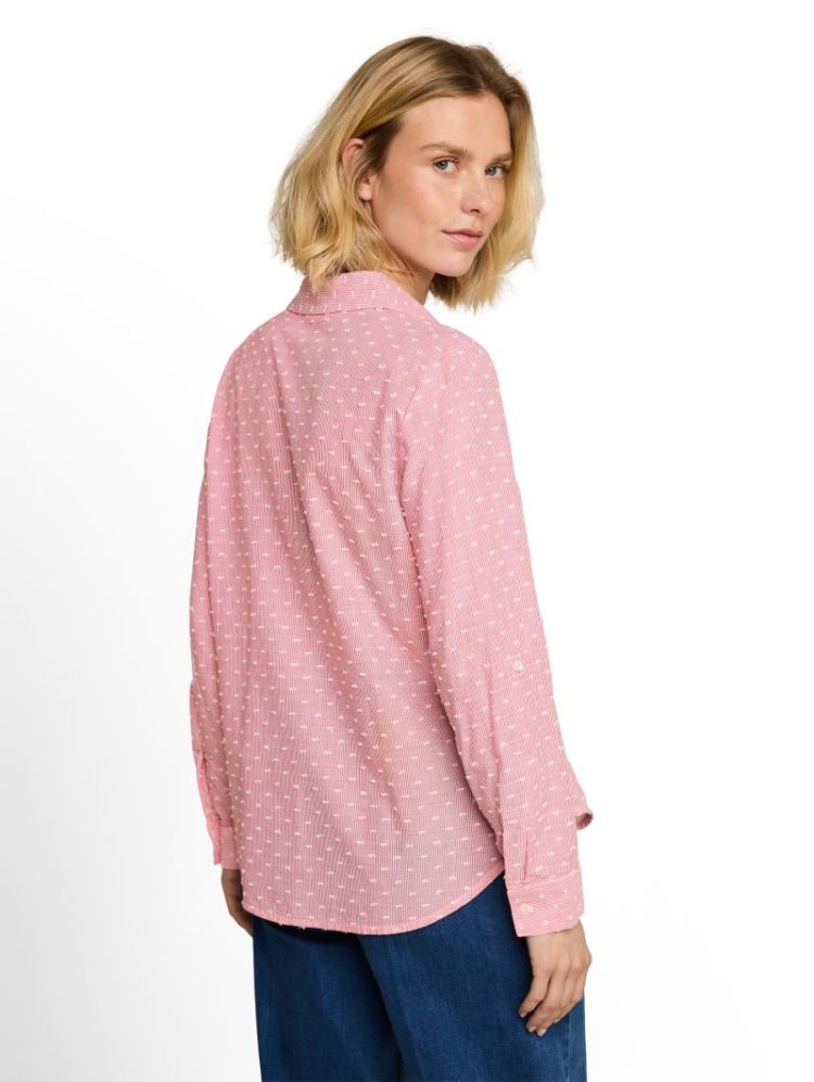 000000 702020 [blouse with] 40554 red dobby
