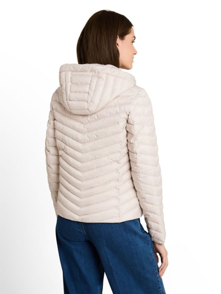000000 703527 [hooded light] 27609 cold beig