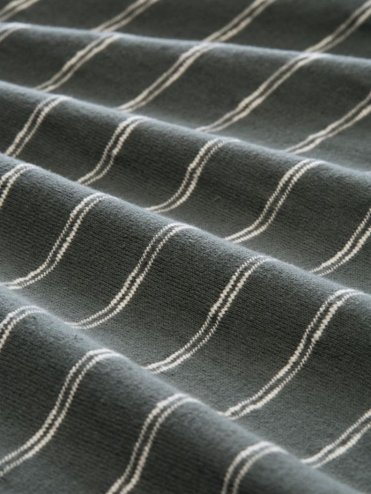 000000 103073 [striped knit] 40277 darkest o