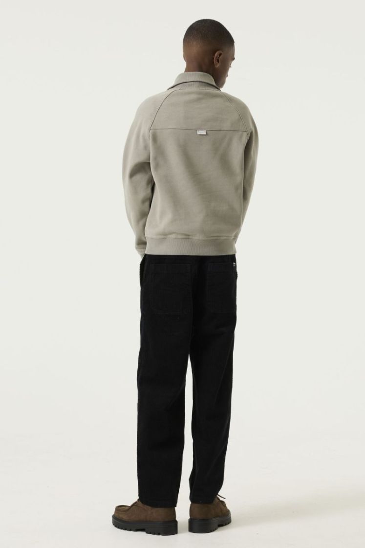 133700 02 [non denim] 60 black