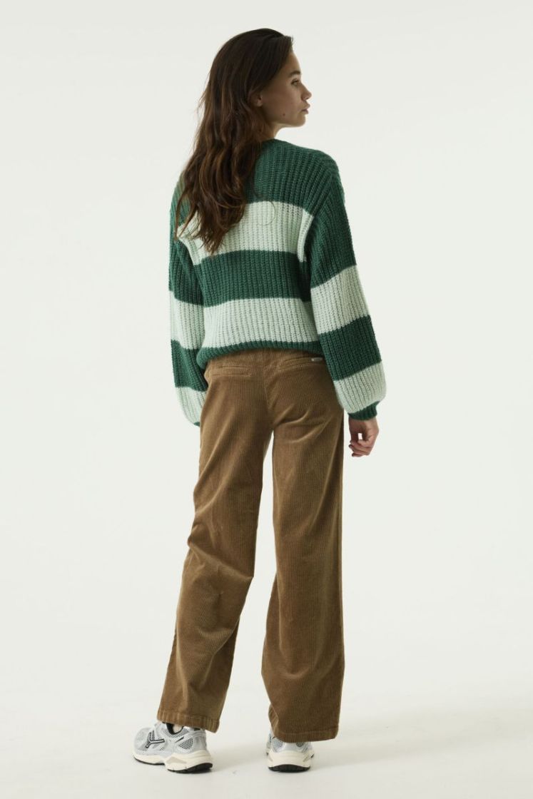 133700 02 [non denim] 5873 camel gold