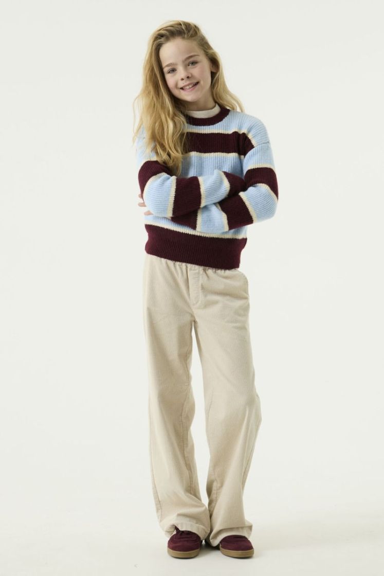 133700 02 [non denim] 4294 whitecap