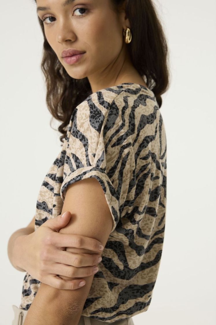 123110 15 [rt short sleeve] 60 black
