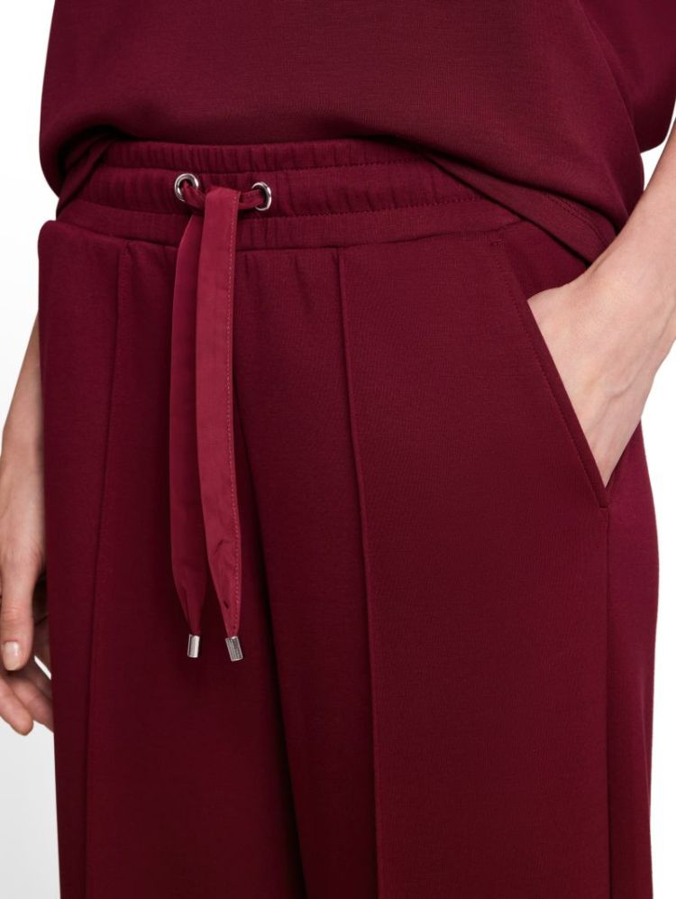 000000 706436 [wide leg scu] 10342 Preppy Pl