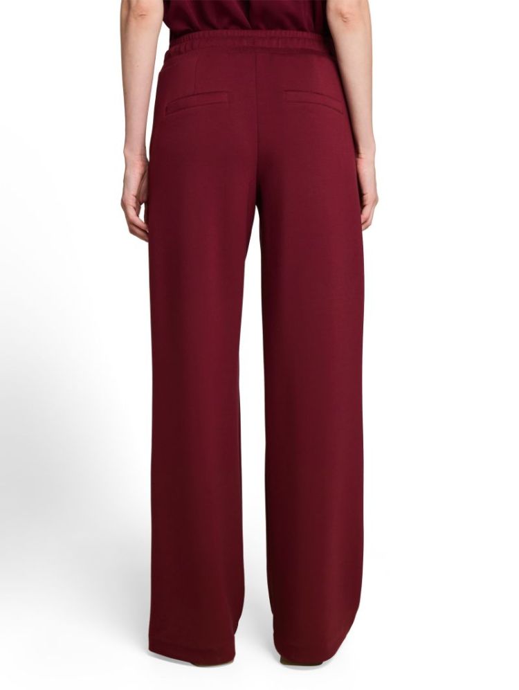 000000 706436 [wide leg scu] 10342 Preppy Pl