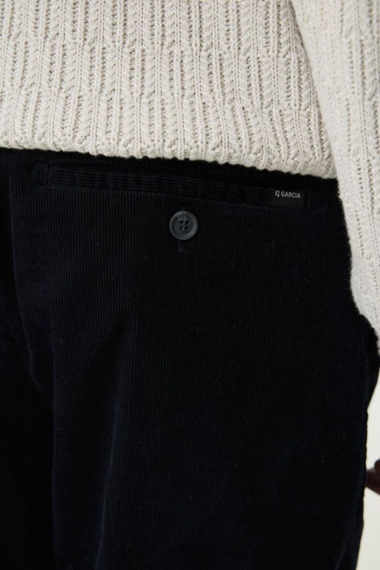 113760 02 [non denim] 20 dark navy