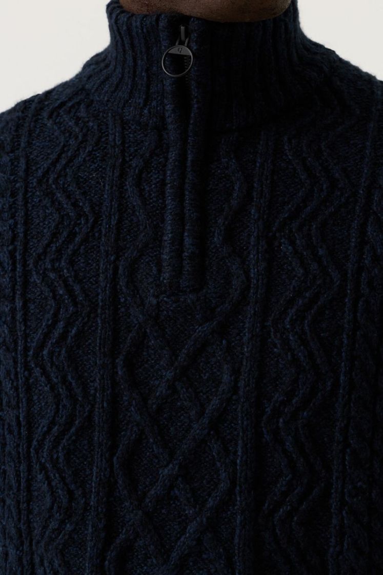 113009 12 [ver] 20 dark navy