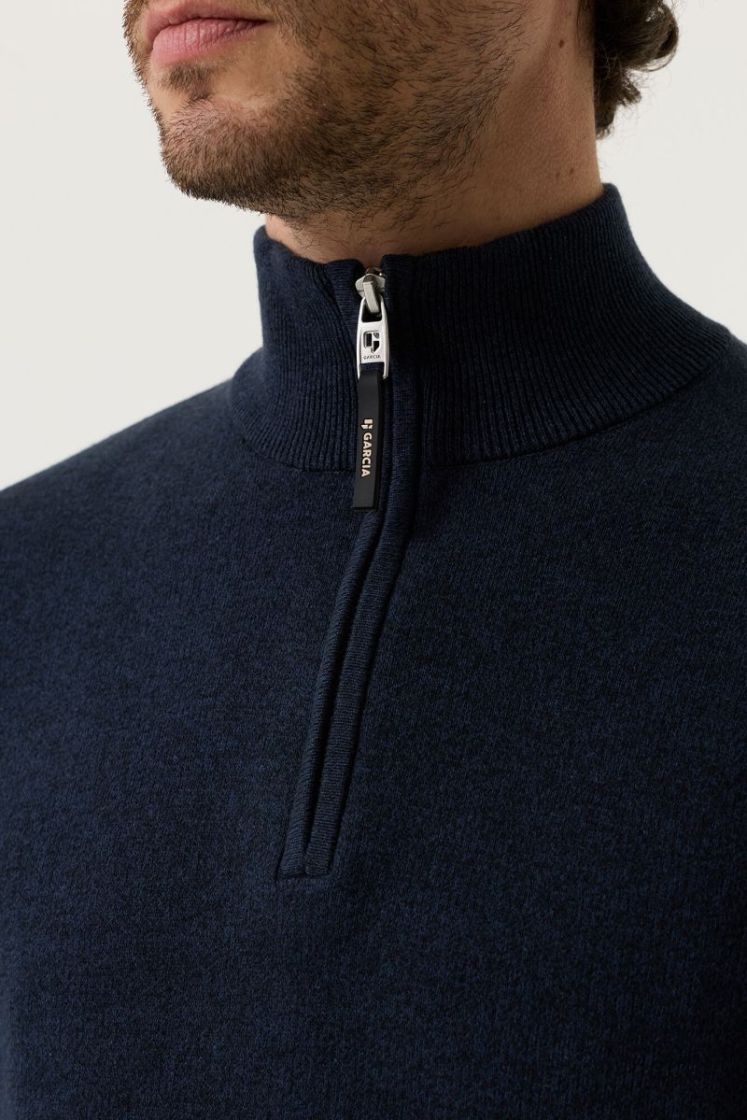 113009 12 [ver] 20 dark navy