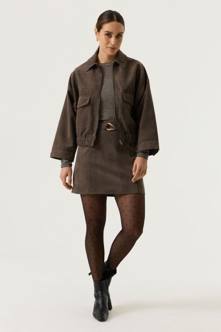 122130 09 [rt + gilet] 4656 graphite m